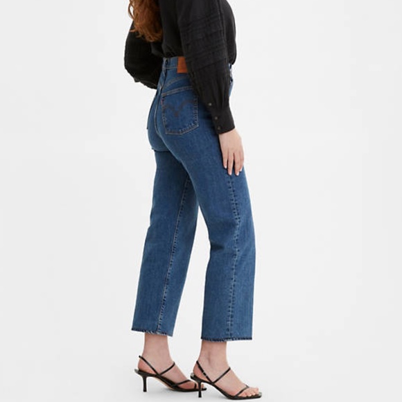 NWOT Levi's Premium Ribcage Straight Ankle Jeans - Picture 3 of 7